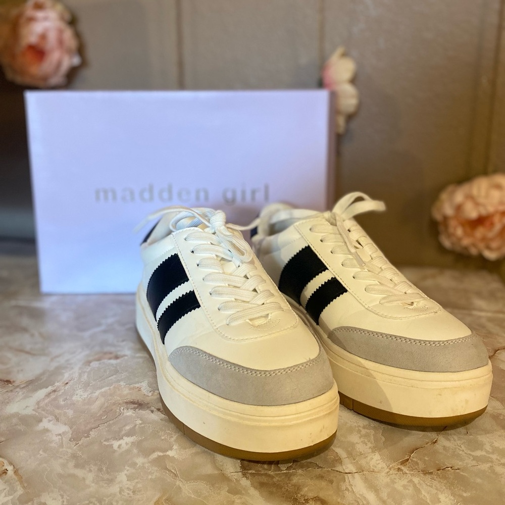 Madden Girl Sneakers